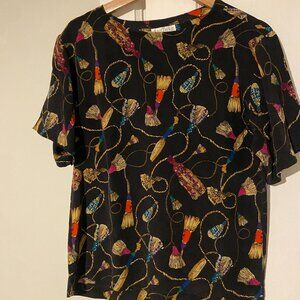 Ann Taylor Black and Red Boxy Round Neck Short Sleeve Blouse